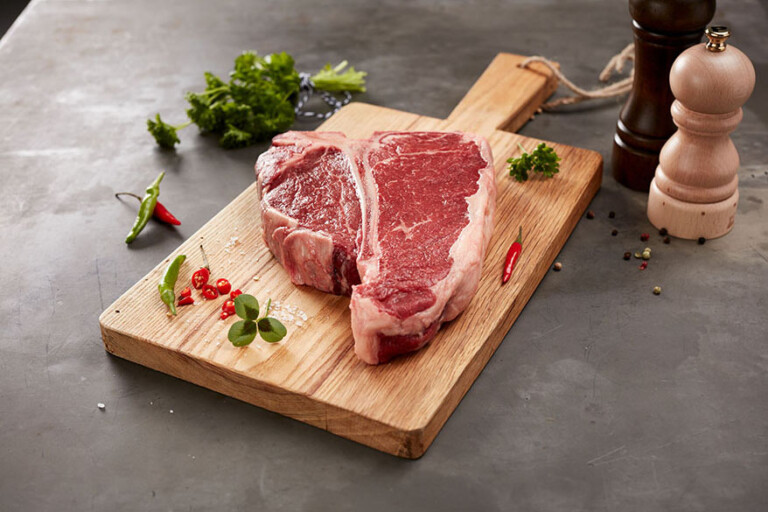 La carne rossa contribuisce in modo importante alla completezza e alla qualità della dieta