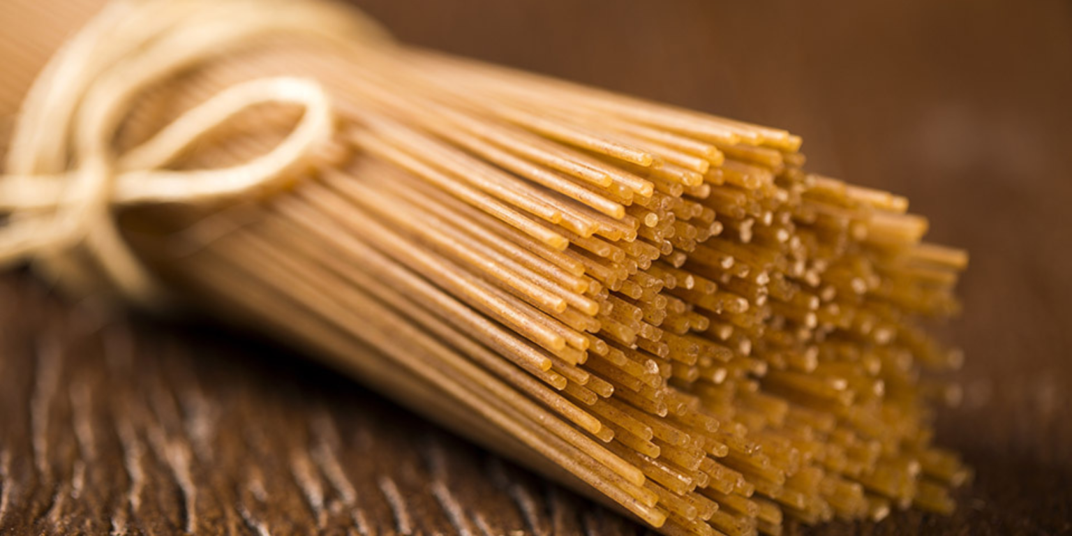 mangiare pasta e rimanere sani, alimentazione sana, mangiare la pasta mantenendo dieta ed equilibrio